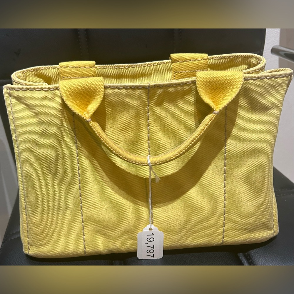 Authentic Yellow Prada Canapa - Picture 13 of 16